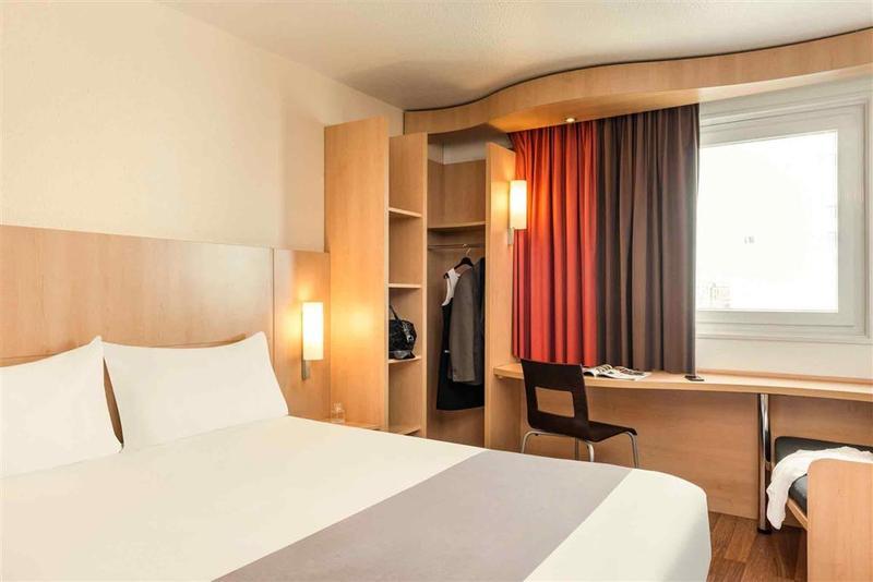 Ibis Budget - Porte De Баньоле Екстериор снимка