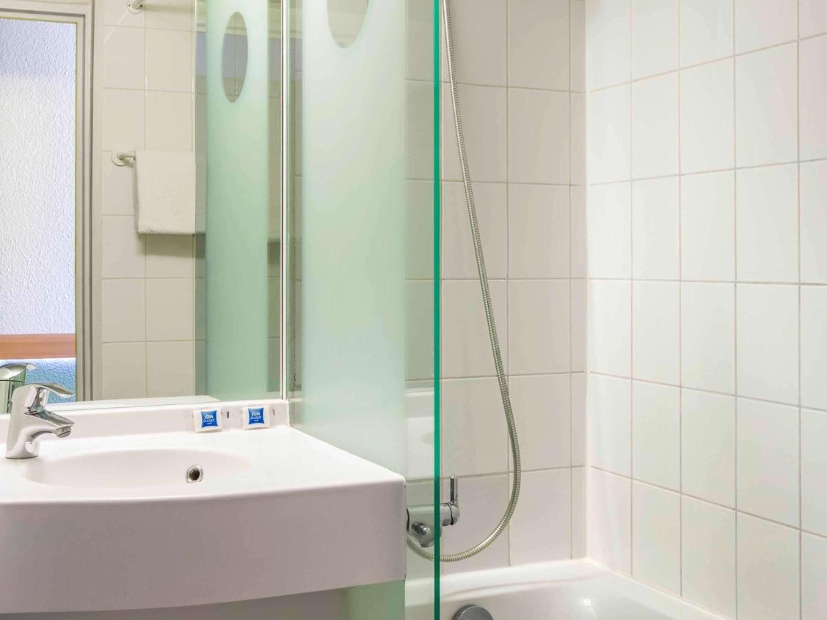 Ibis Budget - Porte De Баньоле Екстериор снимка